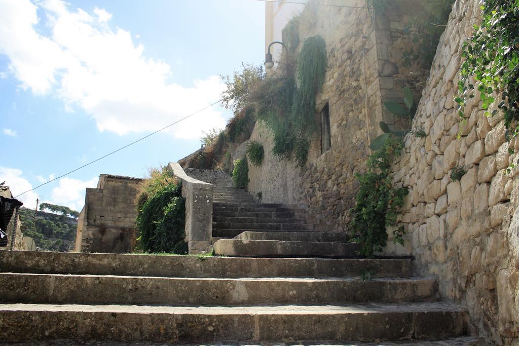 Appartamento Il Cappero Modica Bagian luar foto